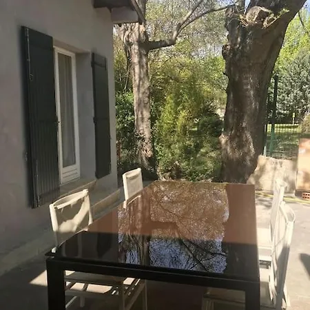 Appartement En Bordure De Sorgue LʼIsle-sur-la-Sorgue Buitenkant foto